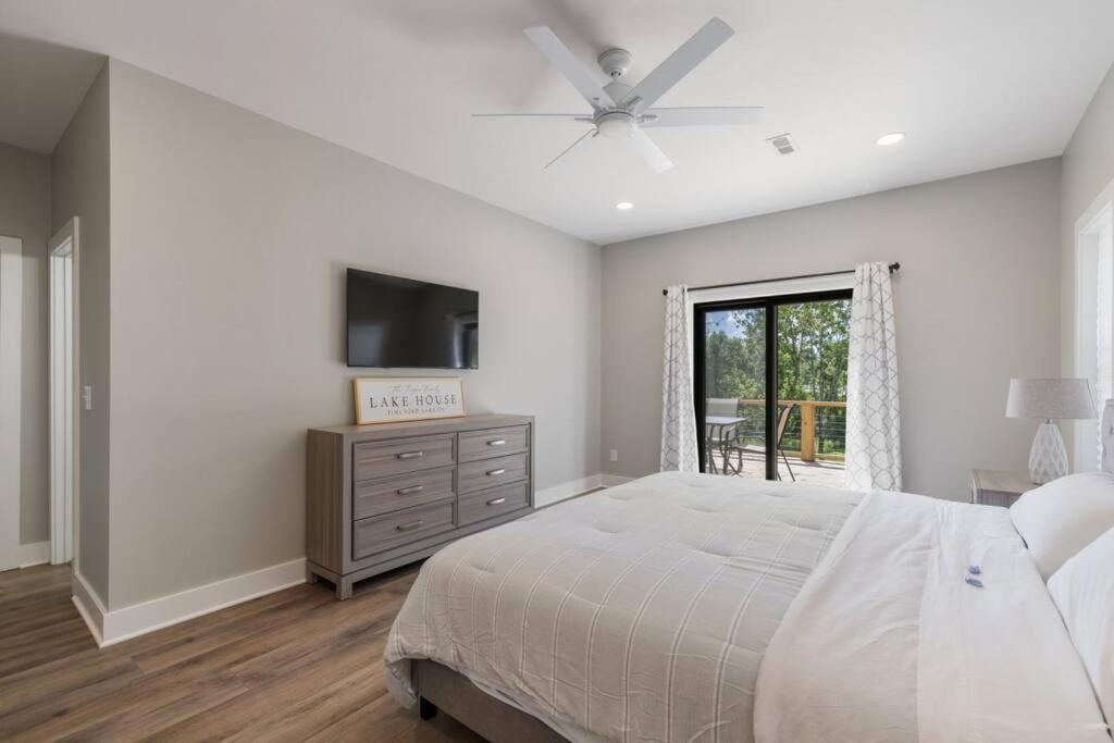 New Home, Dock, Kayaks, Game Room, Water Views Winchester Ngoại thất bức ảnh