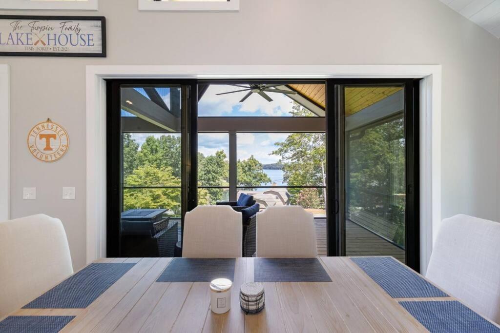 New Home, Dock, Kayaks, Game Room, Water Views Winchester Ngoại thất bức ảnh
