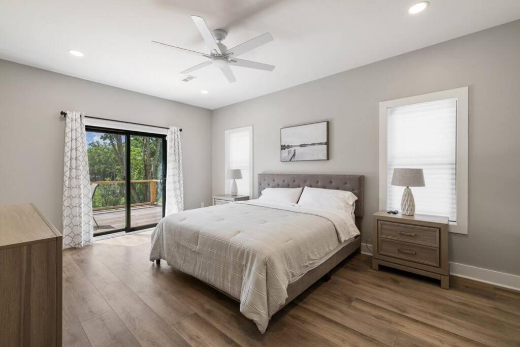 New Home, Dock, Kayaks, Game Room, Water Views Winchester Ngoại thất bức ảnh