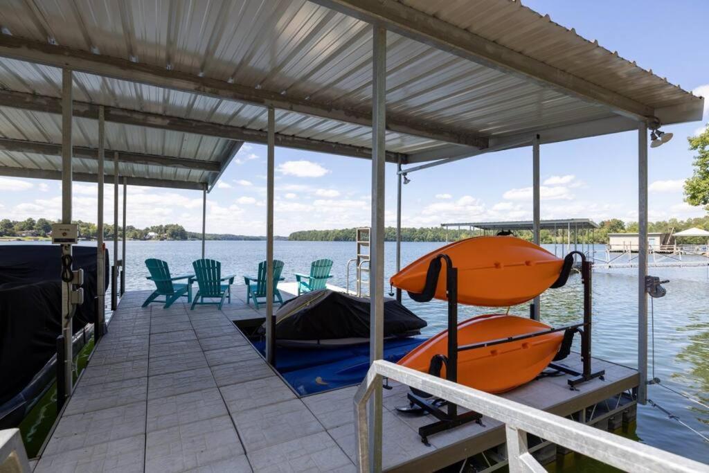 New Home, Dock, Kayaks, Game Room, Water Views Winchester Ngoại thất bức ảnh